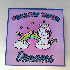 Hk wall decor 💜💜🤍